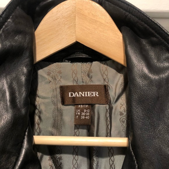 Danier Leather Jacket - Picture 8 of 12